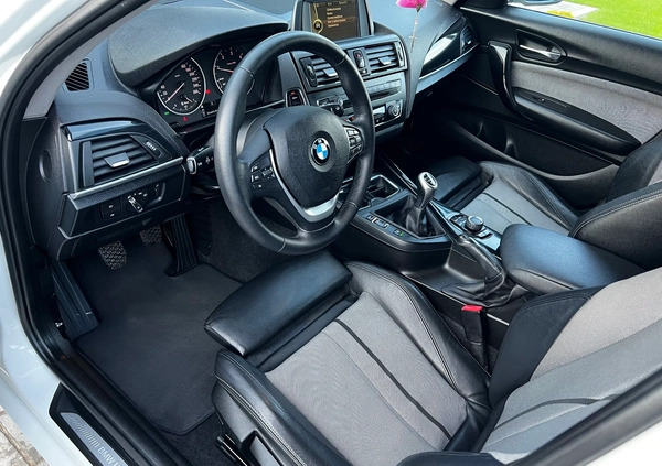 BMW Seria 1 cena 39999 przebieg: 221400, rok produkcji 2013 z Siemiatycze małe 211